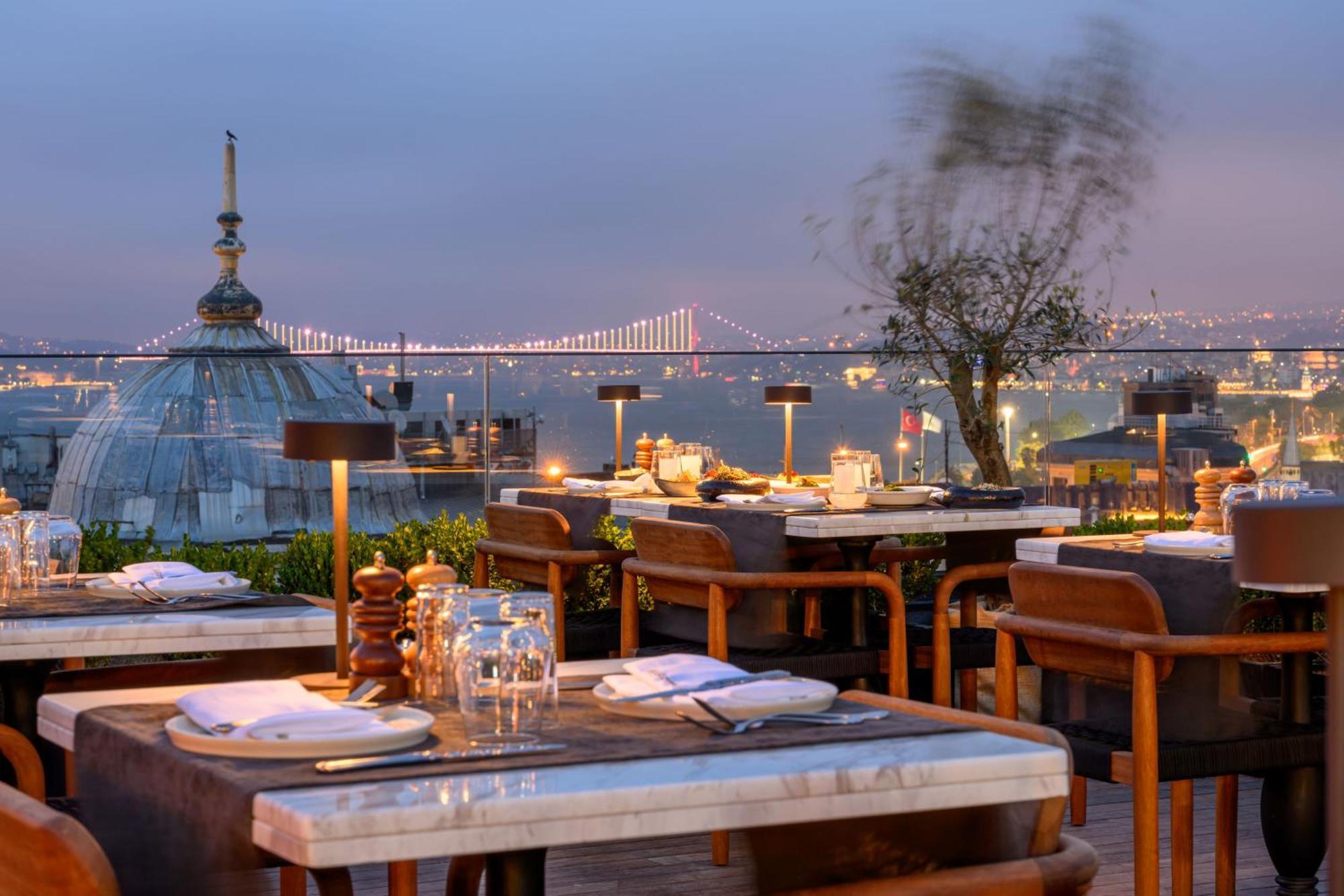 Orient Occident Hotel Istanbul, Autograph Collection ภายนอก รูปภาพ