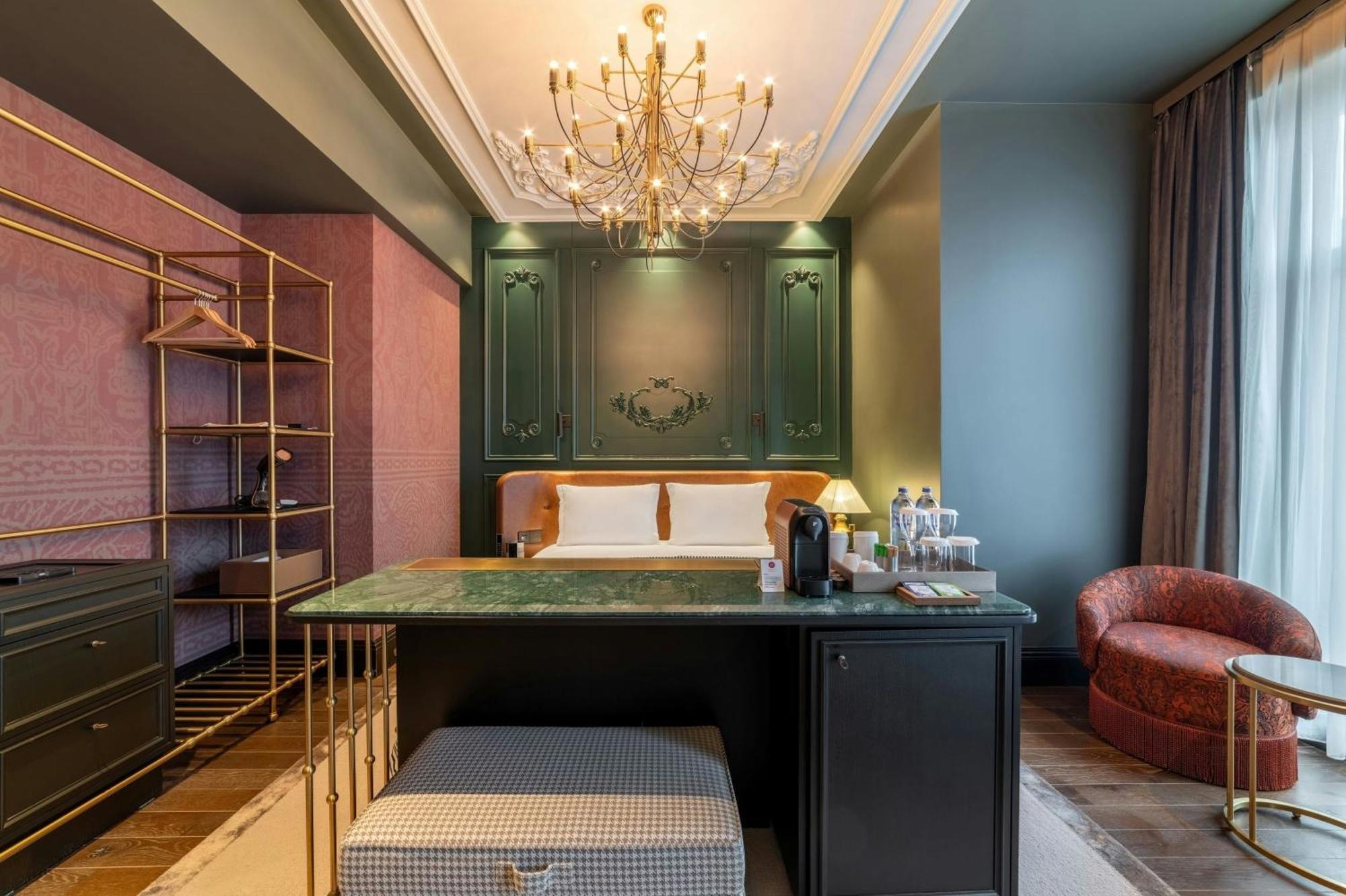 Orient Occident Hotel Istanbul, Autograph Collection ภายนอก รูปภาพ